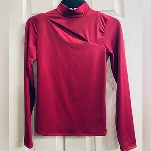Magenta athletic top size small